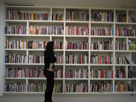 Bookshelf gazing