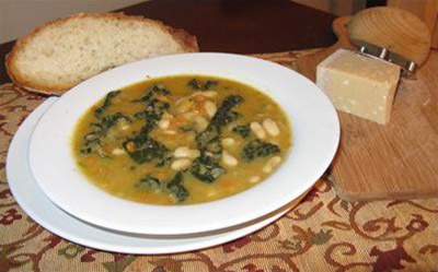Cannellini Bean and Kale Soup