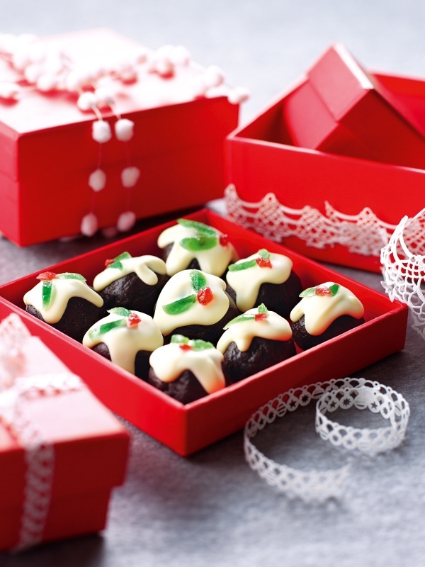 Image of Nigella's Christmas Puddini Bonbons