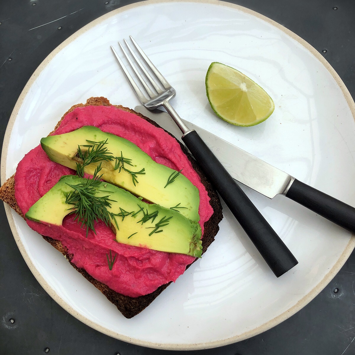 Image of Nigella's No-Knead Black Bread with Beetroot and Chickpea Dip