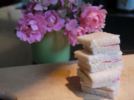 Sandwich of Roses