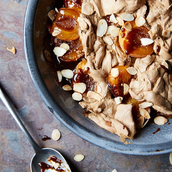 Image of Amaretto Apricots With Brown-Sugar Meringue
