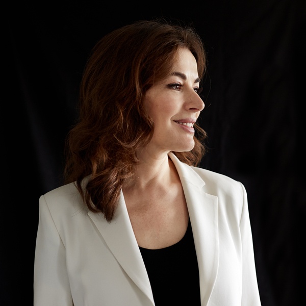 Portrait of Nigella in white jacket