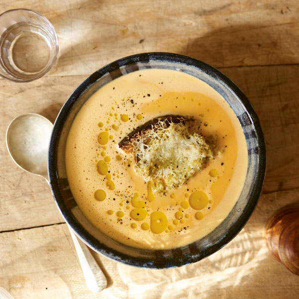 Image of Jose Pizarro's Roast Garlic Soup