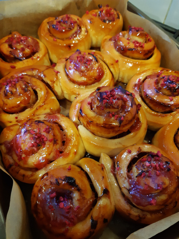 Rhubarb and Ginger Buns