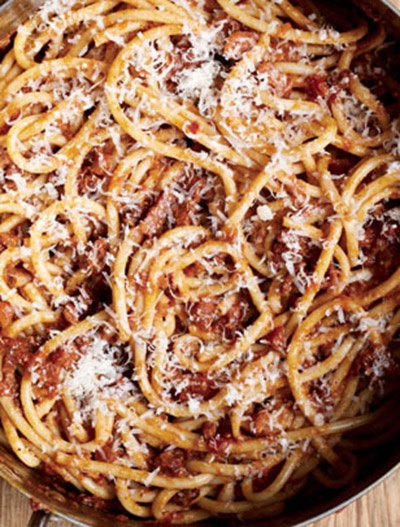 https://www.nigella.com/assets/uploads/recipes/public-thumbnail/bucatini-all-amatriciana-595a0b6045438.jpg