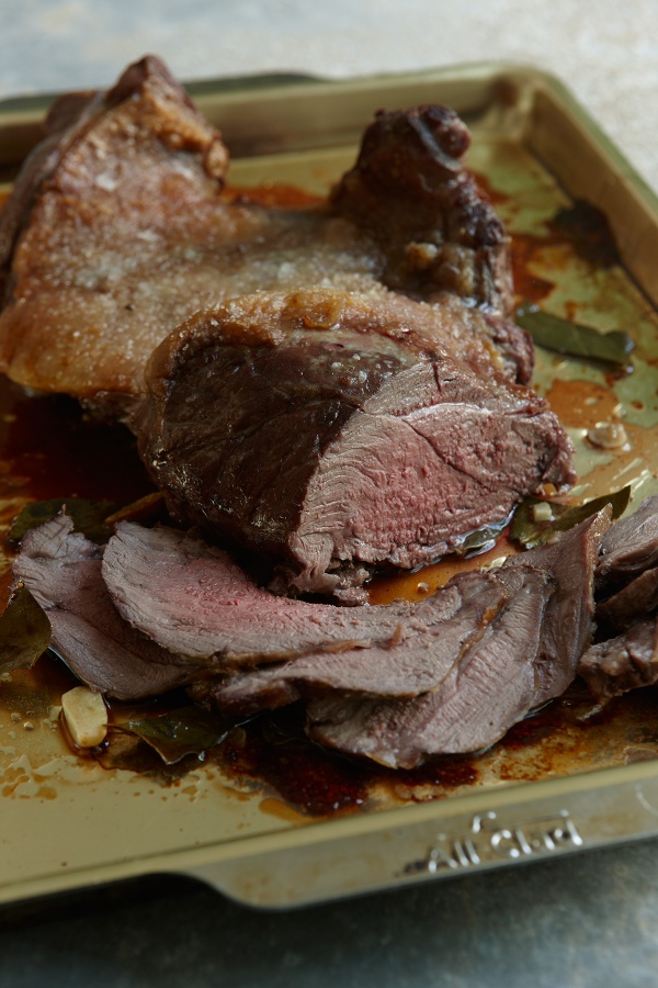 Butterflied Leg of Lamb With Bay Leaves and Balsamic Vinegar | Nigella ...