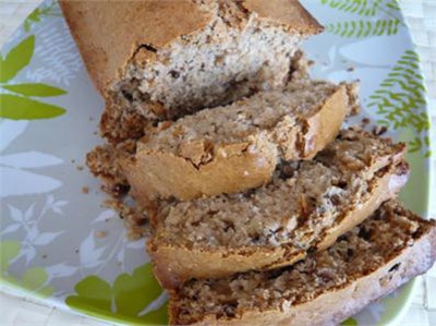 Cinnamon Raisin and Apple Bread