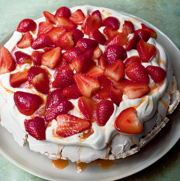 Image of Nigella's Rose and Black Pepper Pavlova