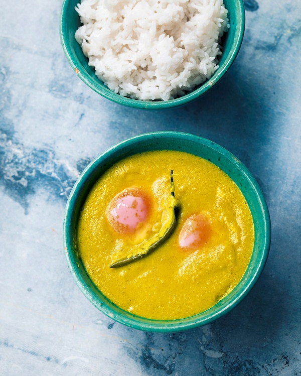 Image of Nigella's Golden Egg Curry
