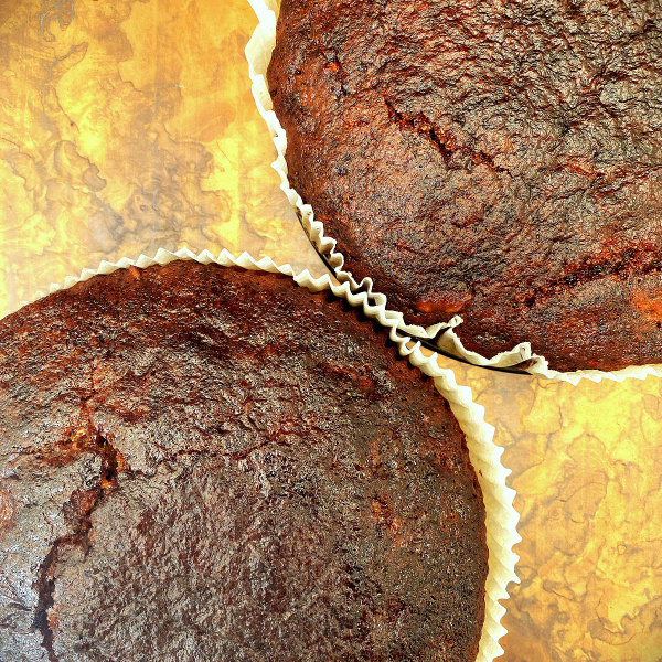 Image of Nigella's Honey Cake with Dates and Apples