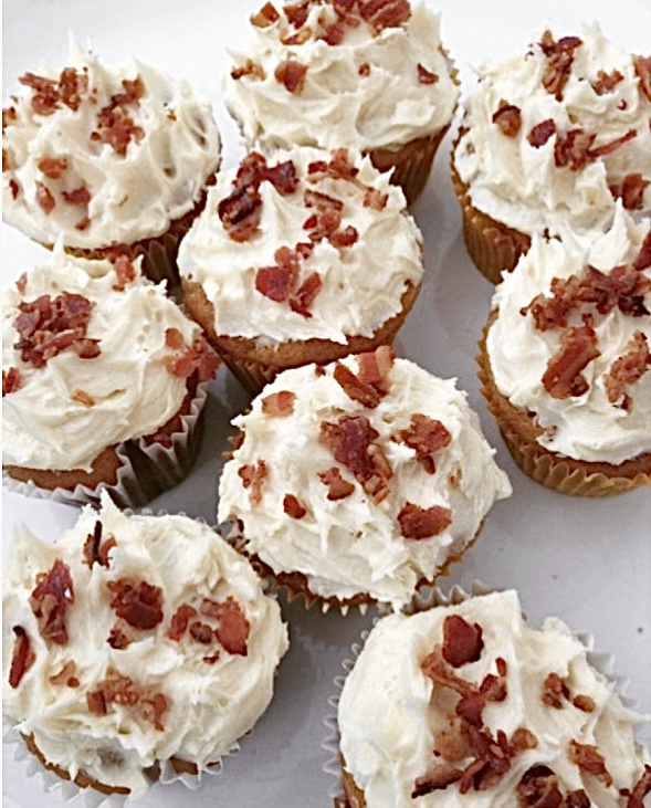 Maple Buttercream Cupcakes With Bacon Sprinkles