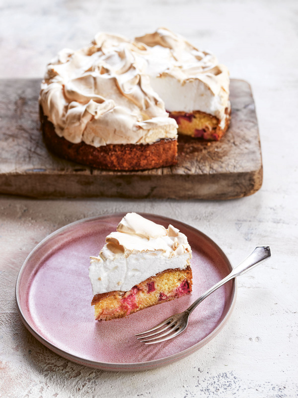 Image of Trine Hahnemann's Rhubarb Meringue Cake