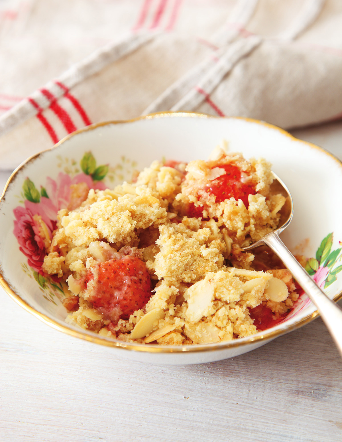 Strawberry and Almond Crumble